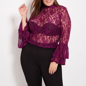 4X (26/28) Plus Size Bell Sleeve Sheer Top